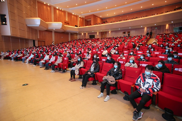 新闻图 1B2H0905.jpg